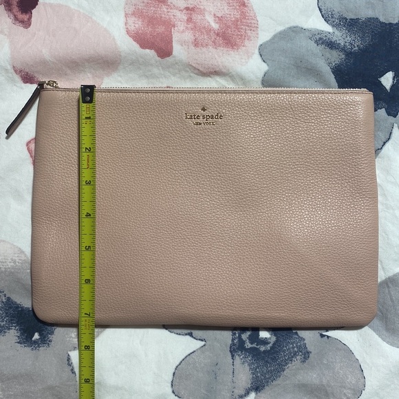 Kate Spade Blush Zipper Clutch Pouch - Picture 7 of 7